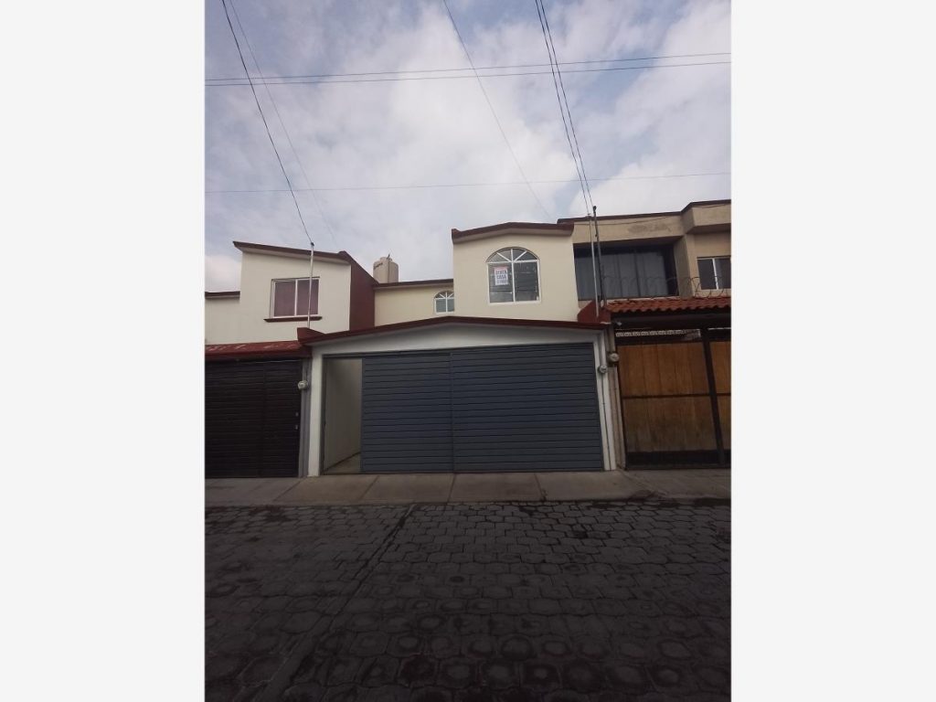 Casa en Renta en San Miguel Totocuitlapilco Metepec EdoMex 15