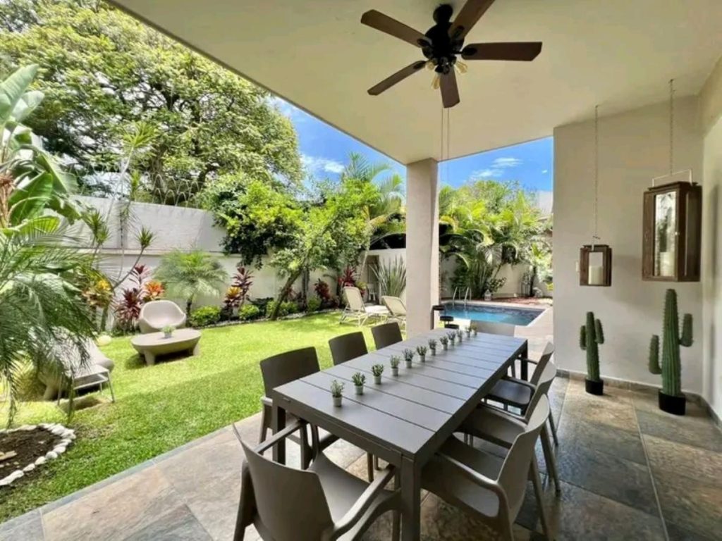 Casa en Venta en Bosques de Palmira Cuernavaca Morelos 2