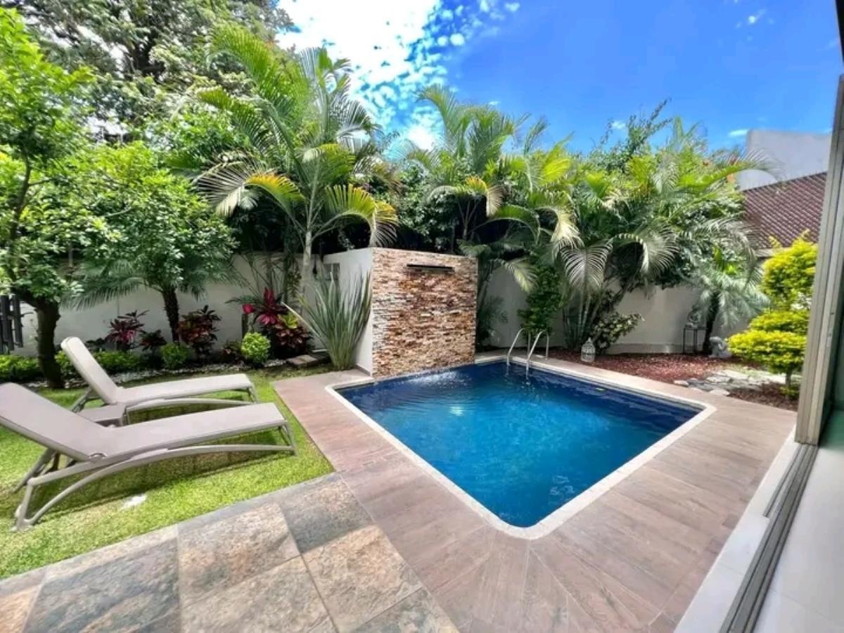 Casa en Venta en Bosques de Palmira Cuernavaca Morelos 3