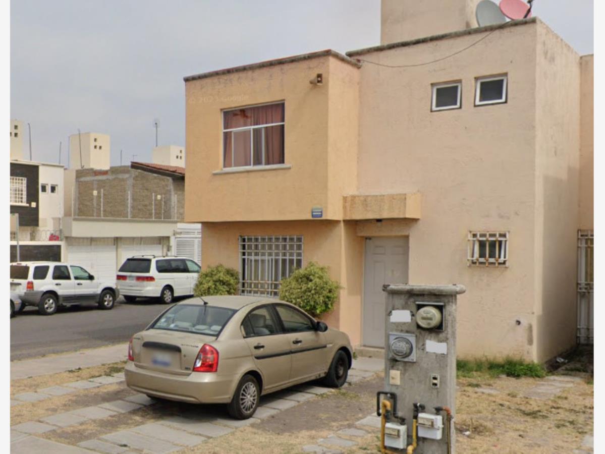 Casa en Venta en Ferrocarriles Seccion Rinconada Santa Anita Queretaro 4