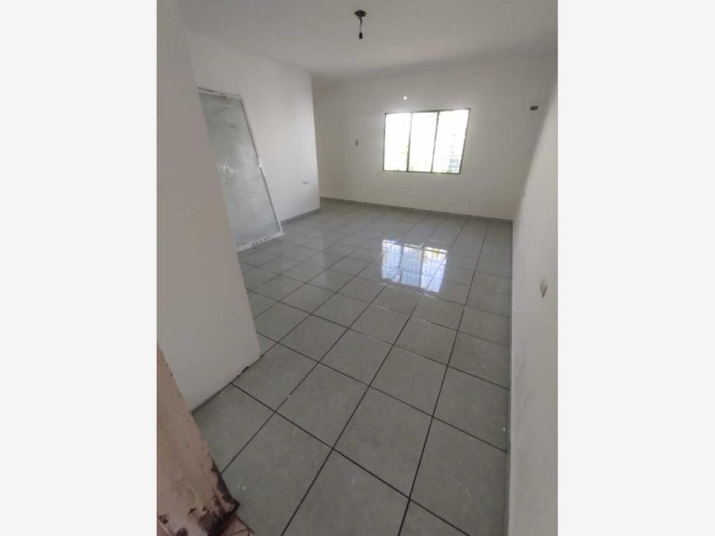 Casa en Venta en Gustavo Diaz Ordaz Culiacan Sinaloa (2)