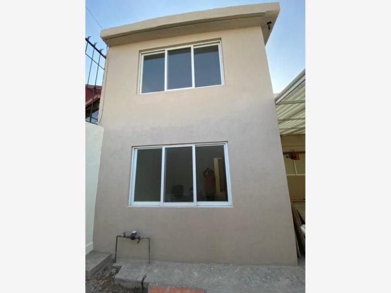 Casa en Venta en Izcalli Jardines Ecatepec de Morelos, Estado de Mexico