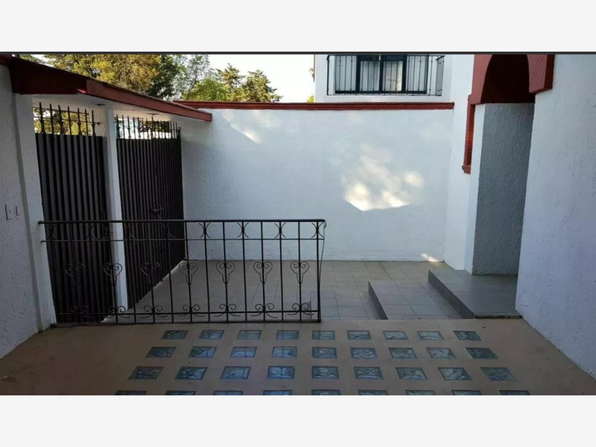 Casa en Venta en Lomas Anahua Huixquilucan Estado de Mexico 2