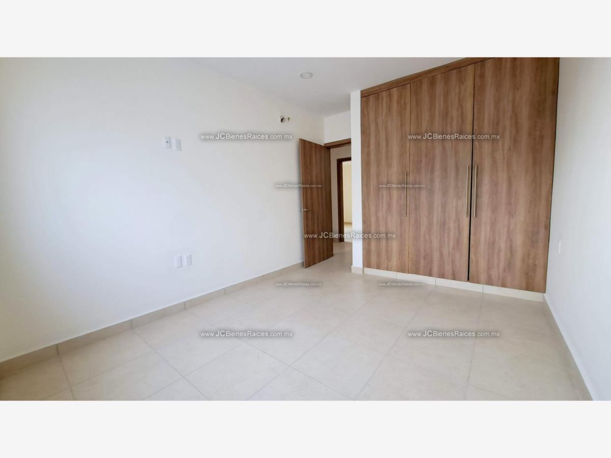 Casa en Venta en Lomas de la Rioja Alvarado Veracruz (2)