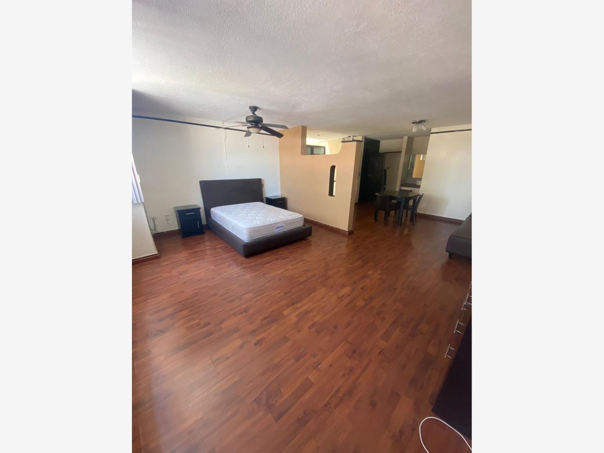 Departamento en Renta en Lomas de Queretaro 3