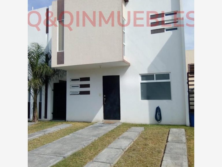 Casa Amueblada en Renta en Crystal Lagoons Apodaca Nuevo Leon