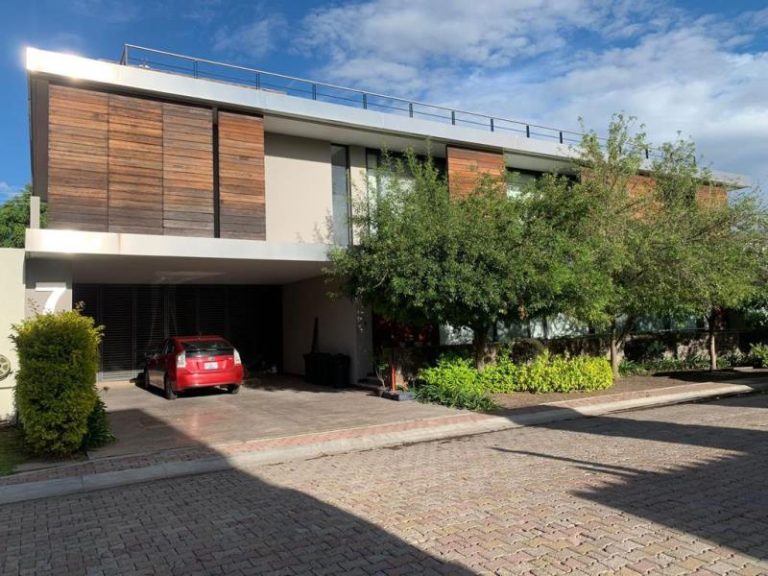 Casa en Renta en Ampliación Huertas del Carmen Corregidora Queretaro