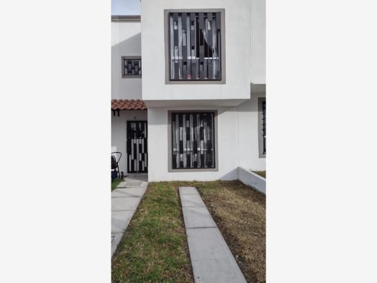 Casa en Renta en Ampliación los Ángeles Corregidora Queretaro