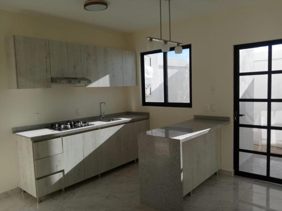 Casa en Renta en Ciudad Maderas El Marques Queretaro 1