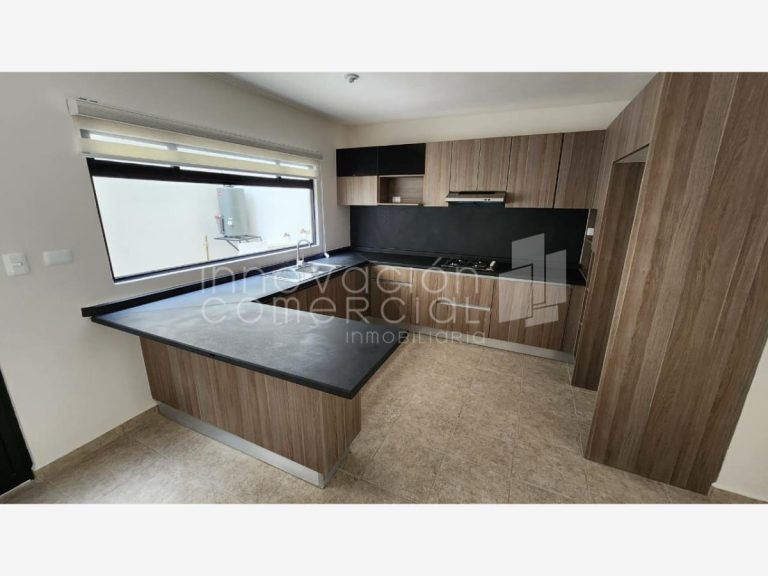 Casa en Renta en Ciudad del Sol Queretaro