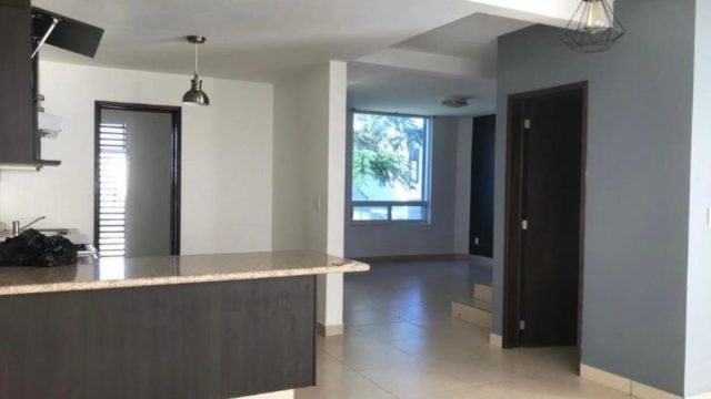 Casa en Renta en El Condado Corregidora Queretaro 1