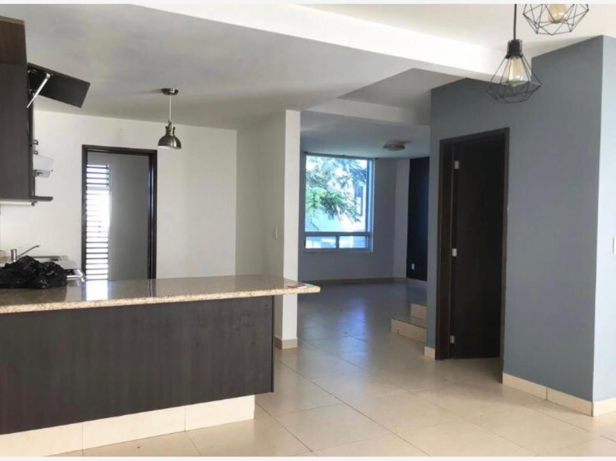 Casa en Renta en El Condado Corregidora Queretaro 1