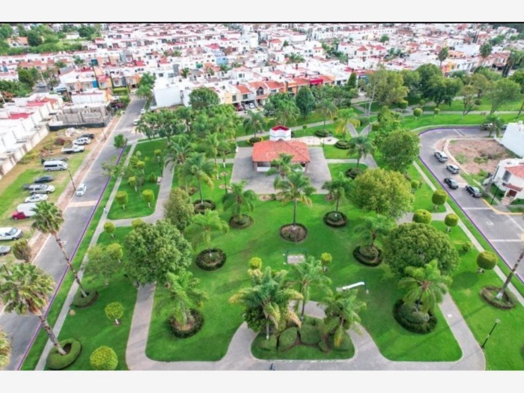 Casa en Renta en Jardines Del Valle Zapopan Jalisco 1 1