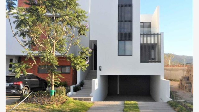 Casa en Renta en Jardines de Santa Anita Tlajomulco de Zuniga Jalisco 1