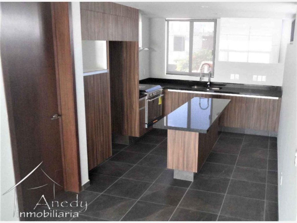 Casa en Renta en Jardines de Santa Anita Tlajomulco de Zuniga Jalisco 2