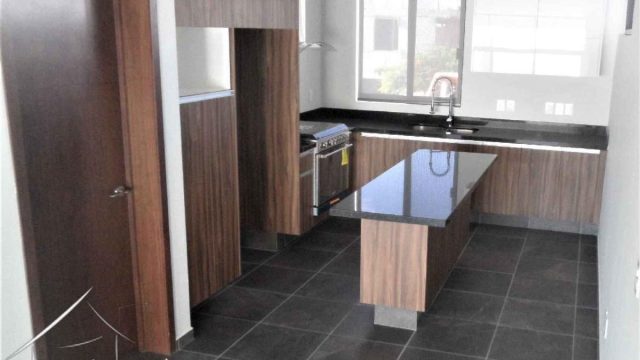 Casa en Renta en Jardines de Santa Anita Tlajomulco de Zuniga Jalisco 2