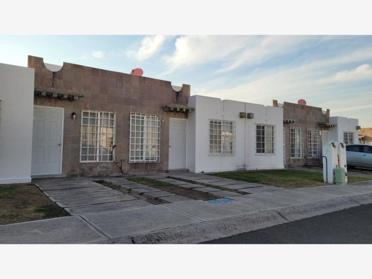 Casa en Renta en Paseos del Bosque Corregidora Queretaro