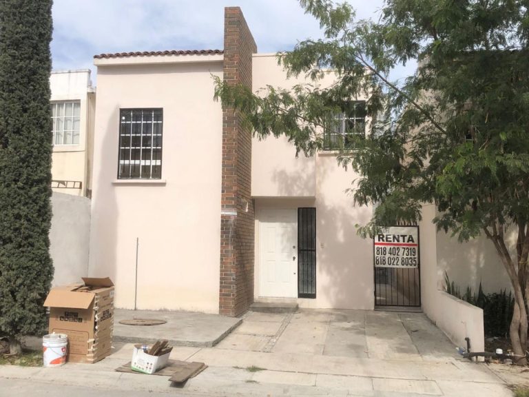 Casa en Renta en Portal de Santa Rosa Apodaca Nuevo Leon