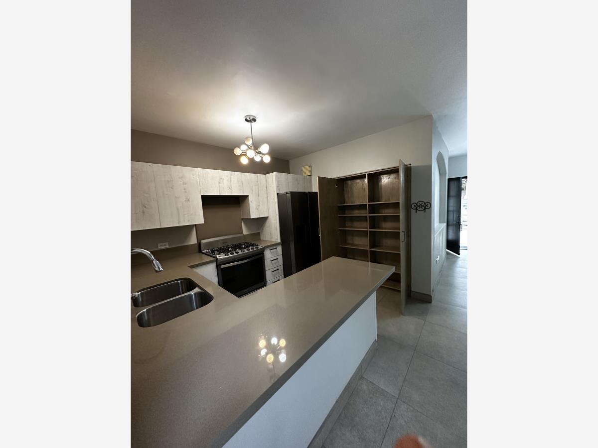 Casa en Renta en Residencial Agua Caliente Tijuana Baja California 5