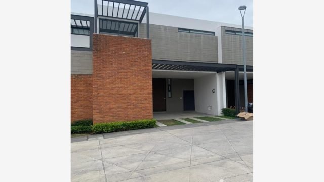 Casa en Renta en San Jose del Tajo Tlajomulco de Zuniga Jalisco 2