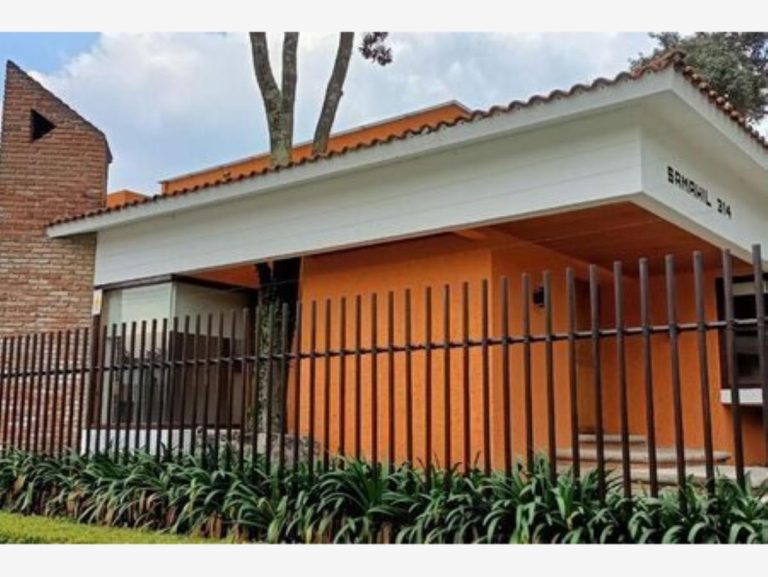 Casa en Venta en Jardines del Ajusco Tlalpan CDMX