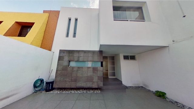 Casa en Venta en Jardines del Alba Cuautitlan Izcalli Estado de Mexico 2