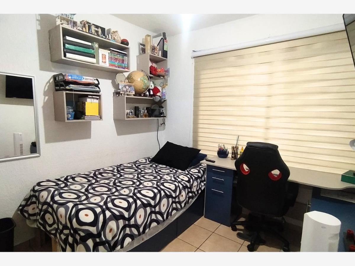 Casa en Venta en Joyas de Castilla Leon Guanajuato 3