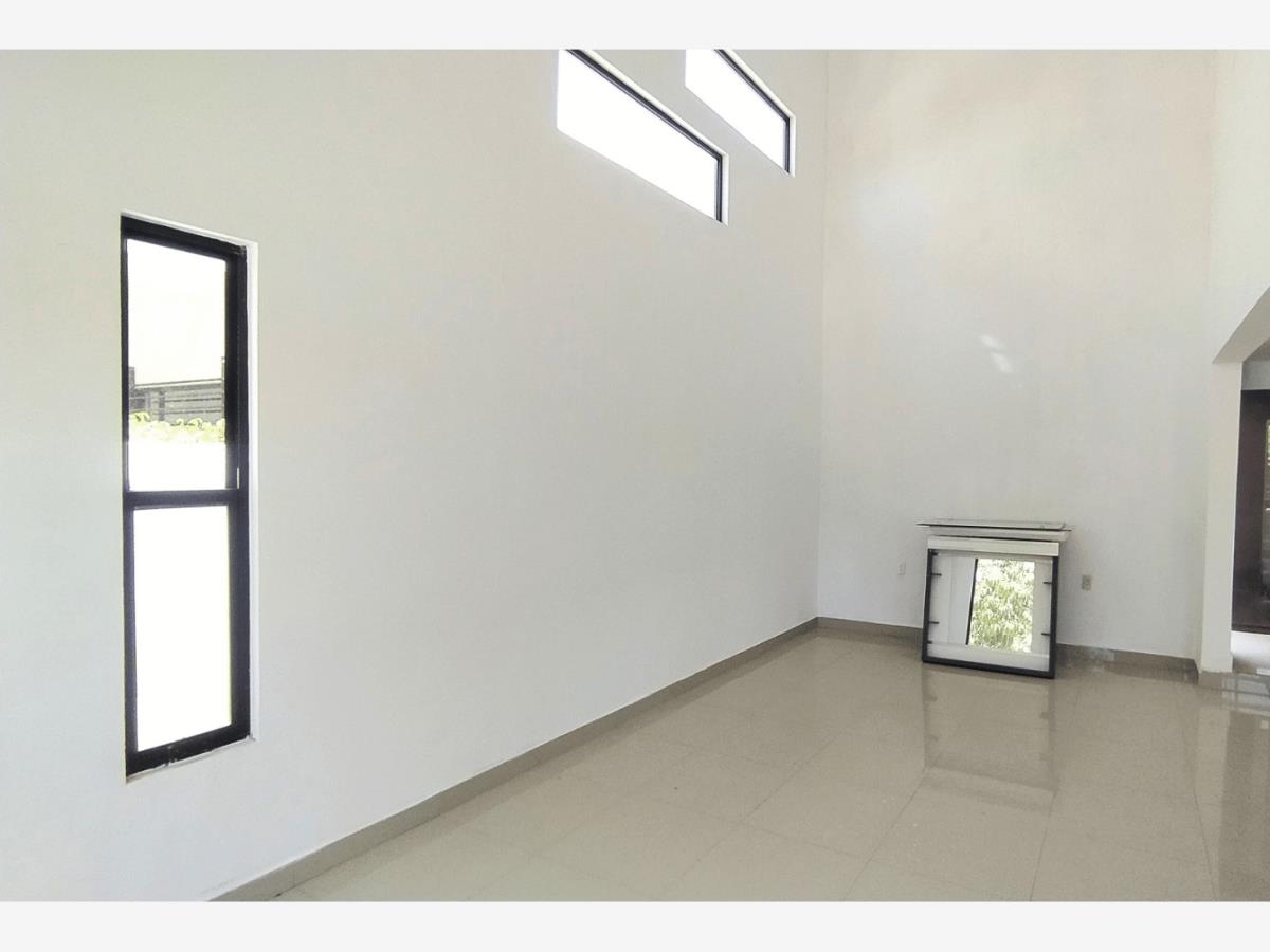 Casa en Venta en Lomas de Comanjilla Leon Guanajuato 2