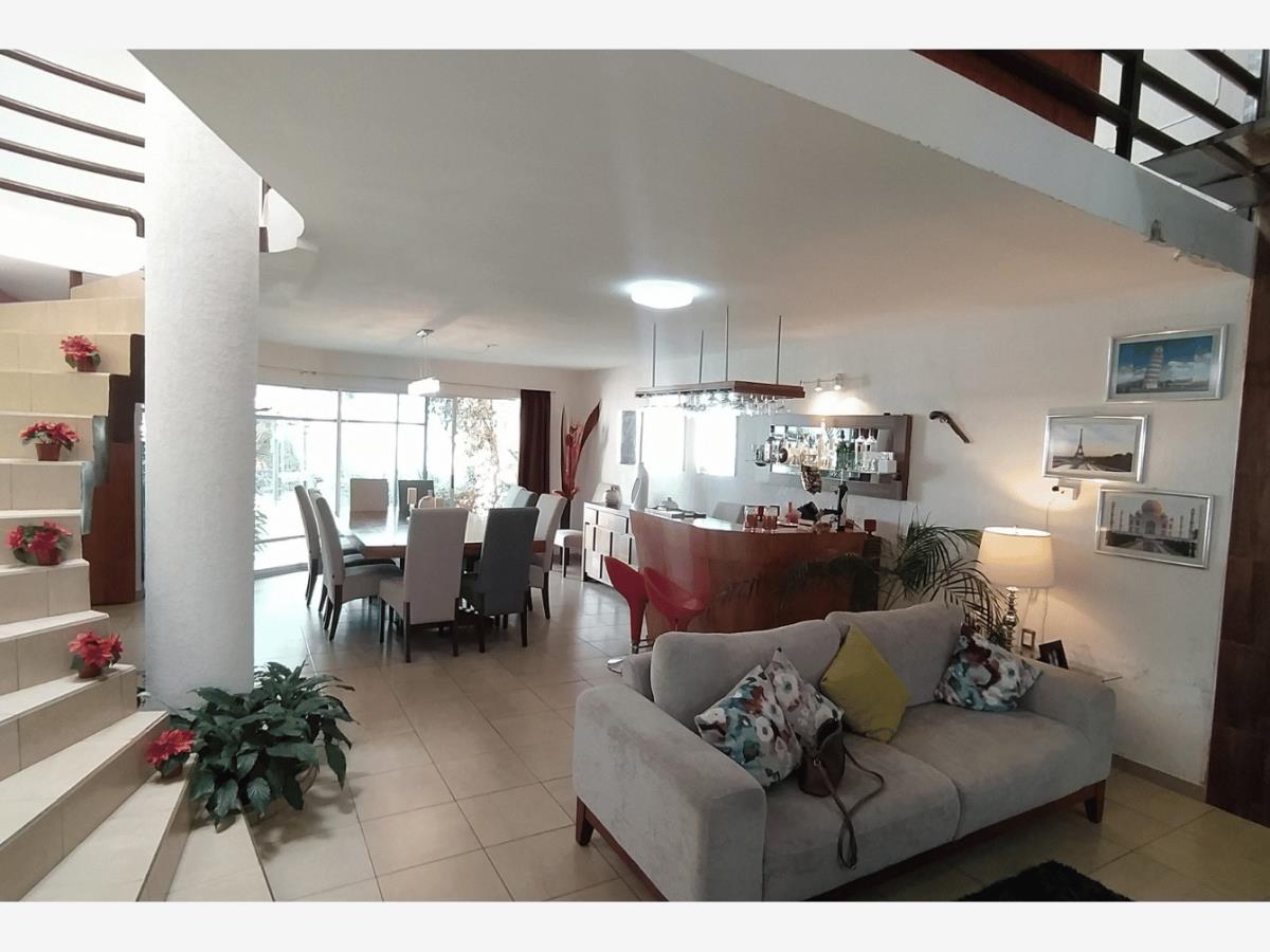 Casa en Venta en Porta Fontana Leon Guanajuato 4