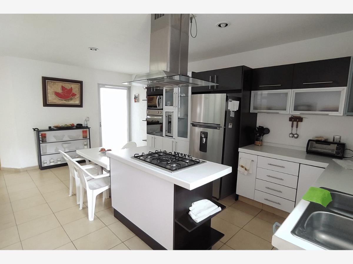 Casa en Venta en Porta Fontana Leon Guanajuato 7