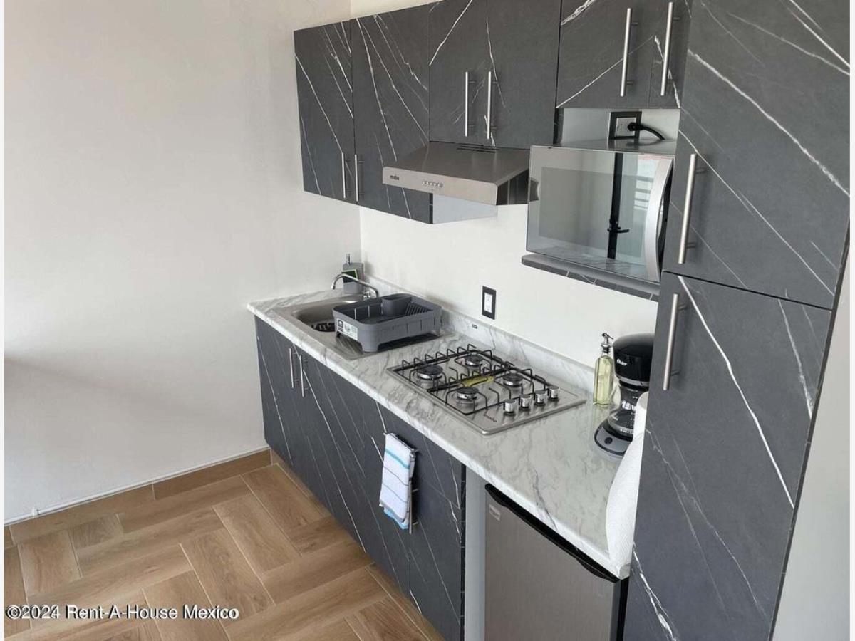 Departamento en Renta en Lomas de Tecamachalco Naucalpan de Juarez Edo Mex 2