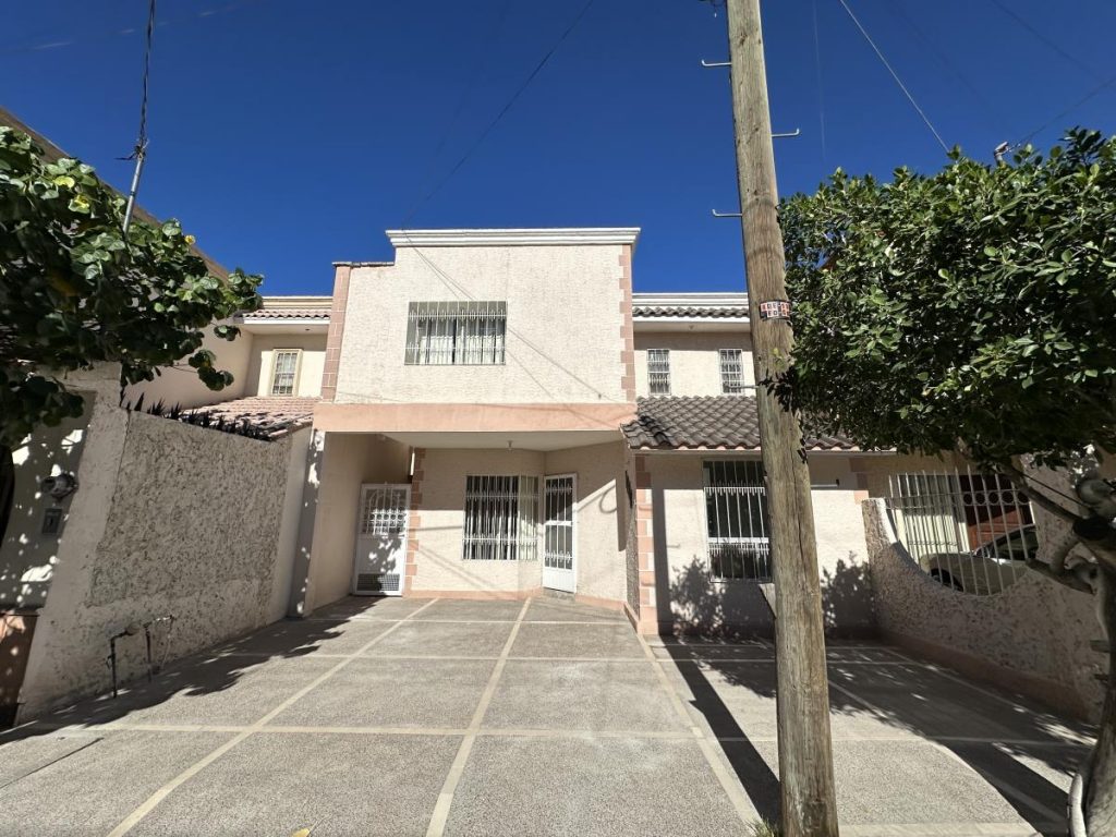 Economica Casa en Renta en Las Palmas San Isidro Torreon Coahuila de Zaragoza 2