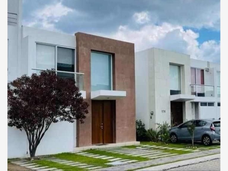 Casa en Renta en Lomas de Angelópolis San Andres Cholula Puebla