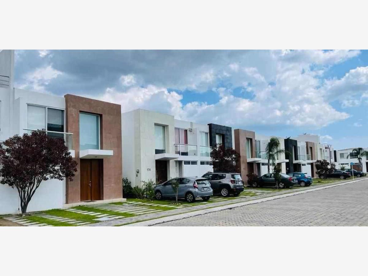 Casa en Renta en Lomas de Angelopolis San Andres Cholula Puebla 2 1