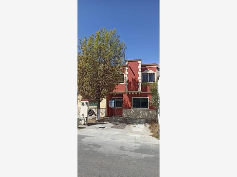 Casa en Renta en Real de Cumbres Monterrey Nuevo Leon