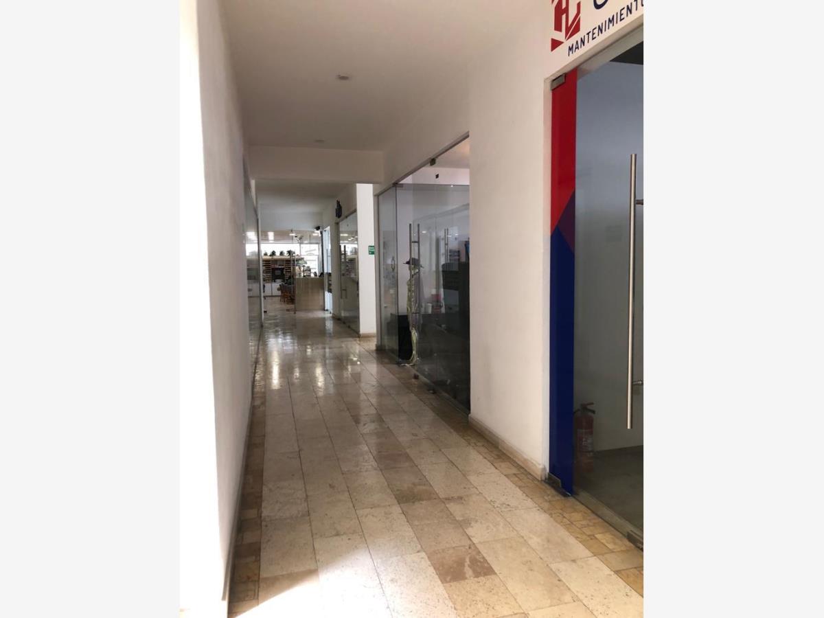 Local en Renta 38 M2 en Lomas de Angelopolis San Andres Cholula Puebla 4