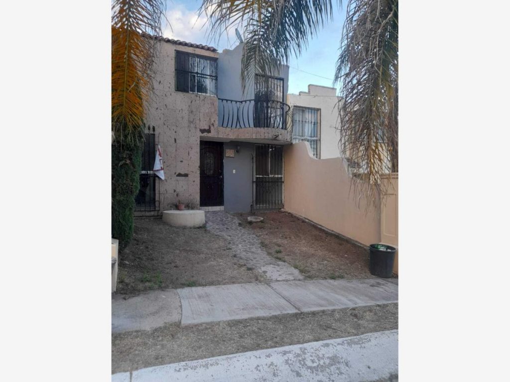 Casa en Renta en Acueducto San Javier Tlajomulco de Zuniga Jalisco 2