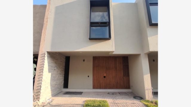 Casa en Renta en Altavista Residencial Zapopan Jalisco 1