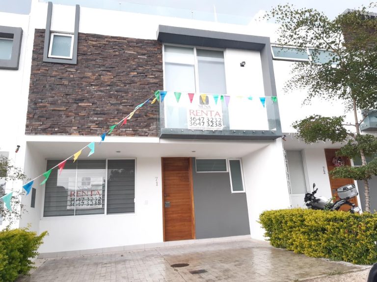 Casa en Renta en Arbolada Bosques de Santa Anita Tlajomulco de Zuñiga Jalisco