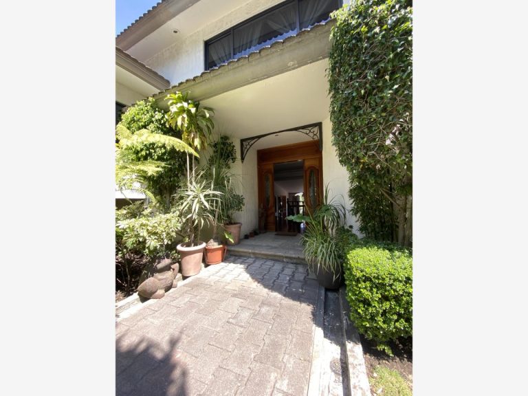 Casa en Renta en Bosque de las Lomas Miguel Hidalgo CDMX