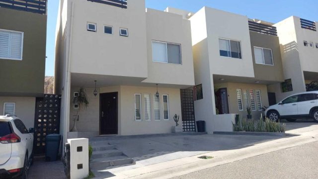 Casa en Renta en El Rincon Tijuana Baja California 1