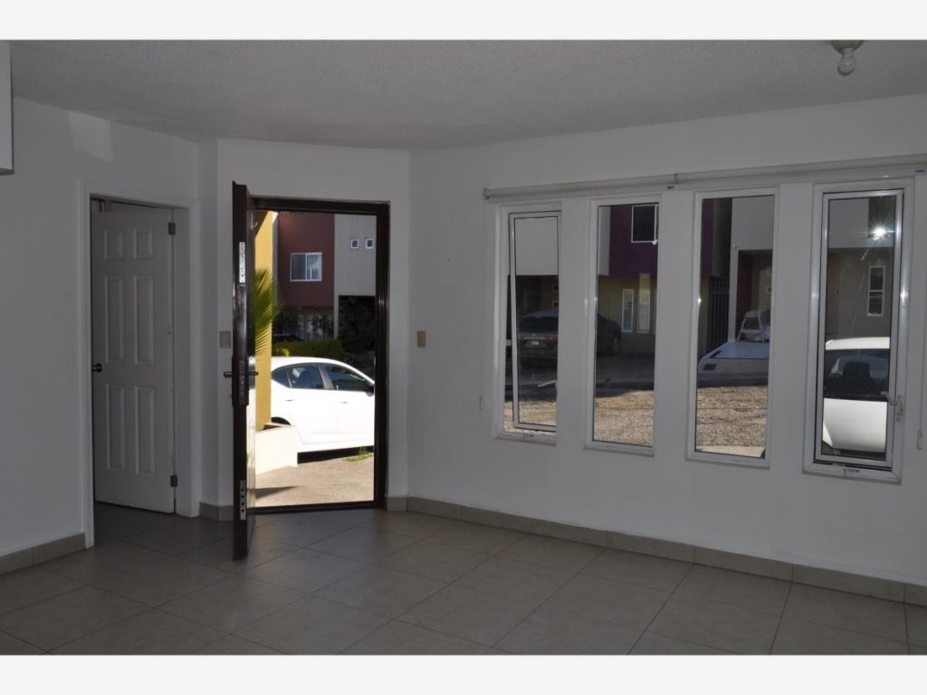 Casa en Renta en El Rincon Tijuana Baja California 2