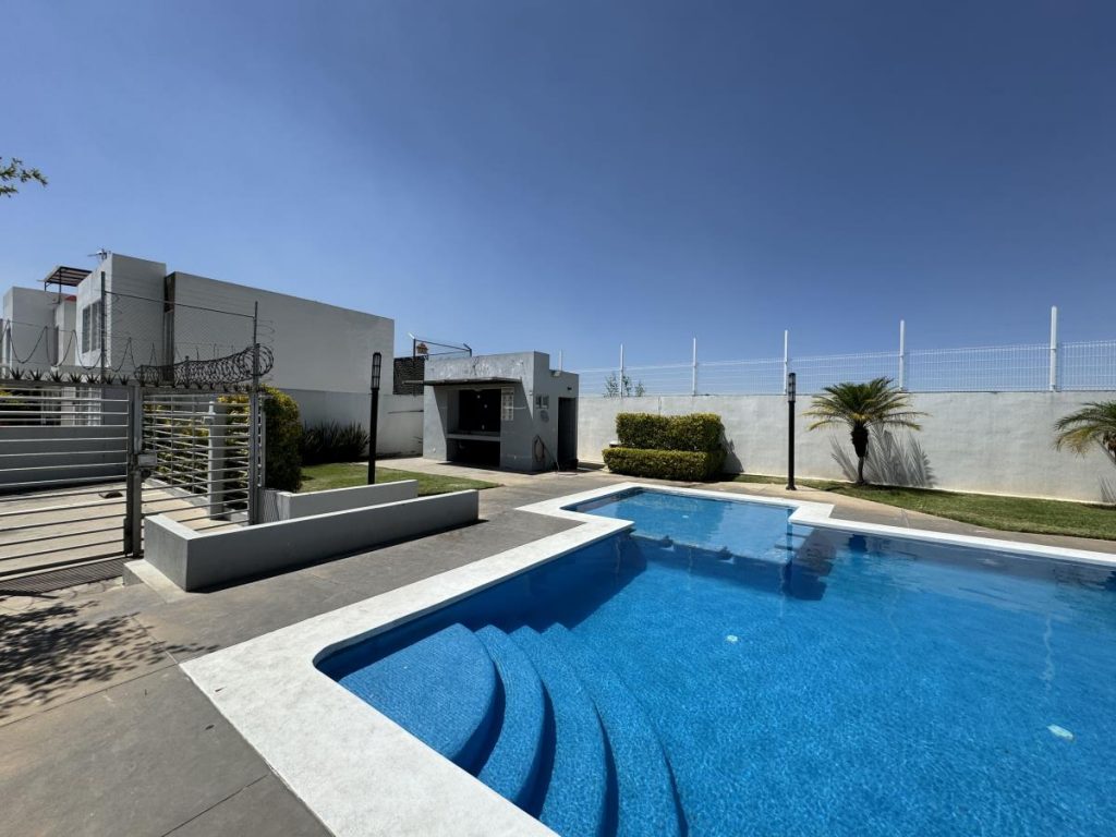 Casa en Renta en La Moraleja Zapopan Jalisco 2