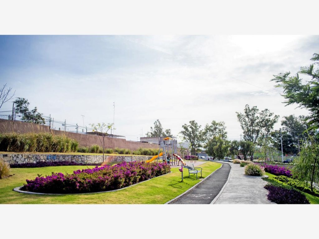 Casa en Renta en Parques de Tesistan Zapopan Jalisco 4