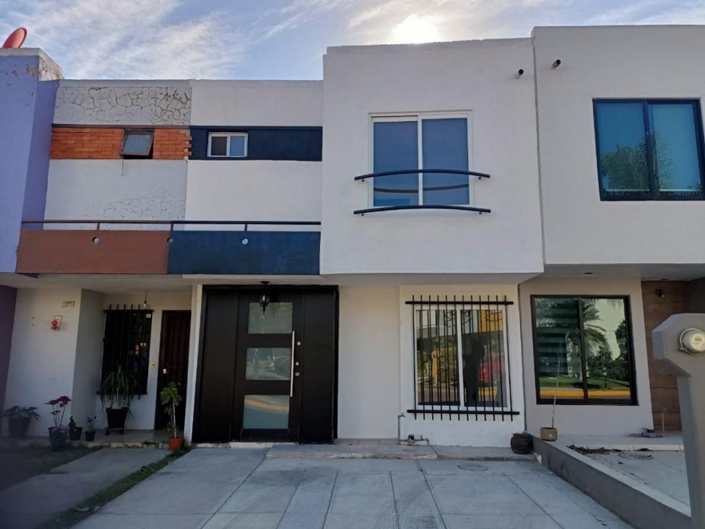 Casa en Renta en Parques del Bosque San Pedro Tlaquepaque Jalisco 1 1