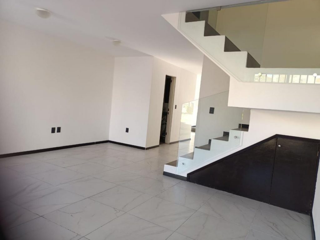 Casa en Renta en Parques del Bosque San Pedro Tlaquepaque Jalisco 3 1