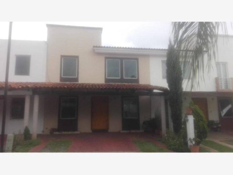 Casa en Renta en Residencial San Isidro Zapopan Jalisco
