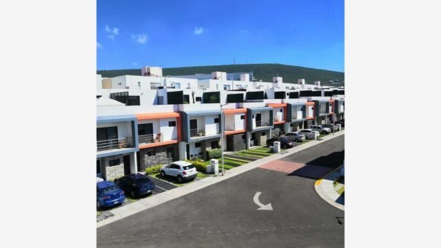 Casa en Renta en Residencial el Refugio Queretaro 1