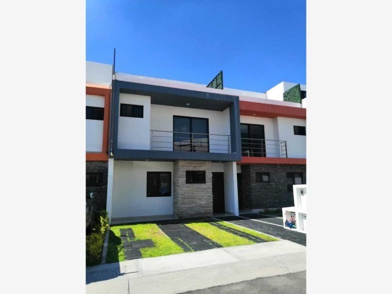 Casa en Renta en Residencial el Refugio Queretaro