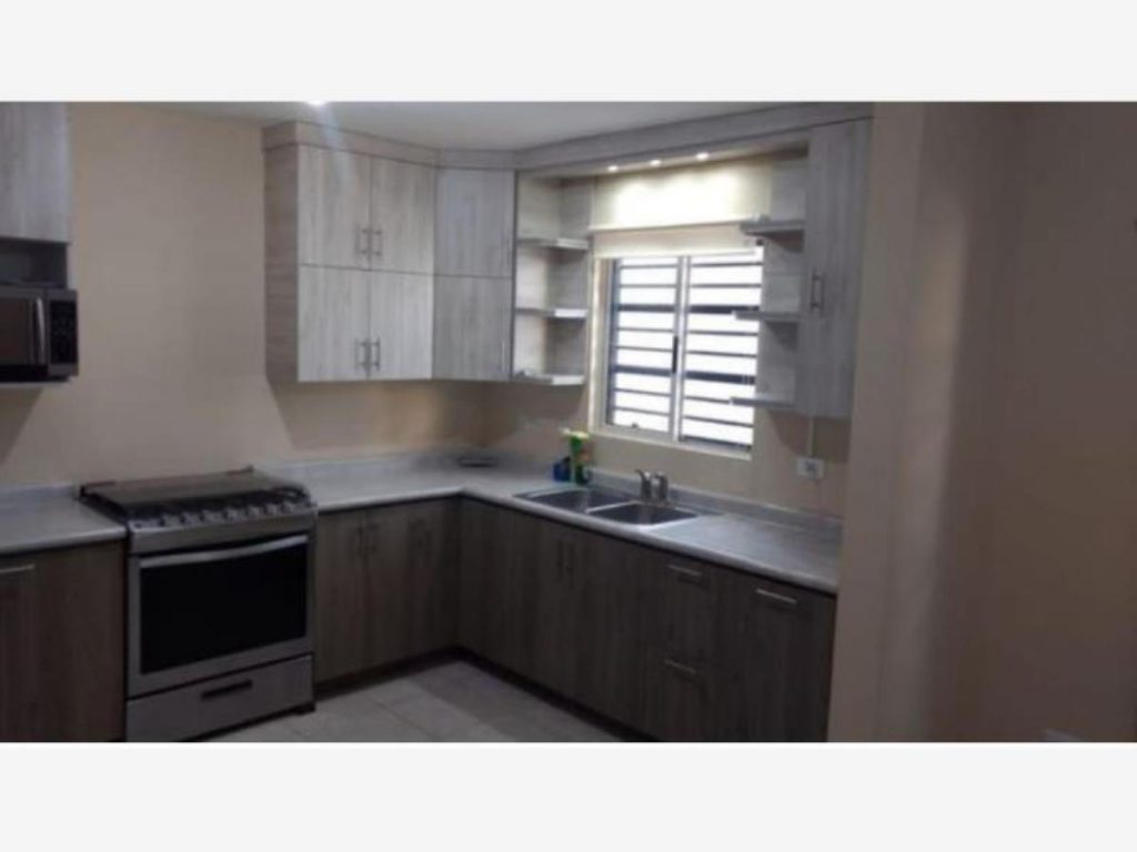 Casa en Renta en Almeria Apodaca Nuevo Leon 6